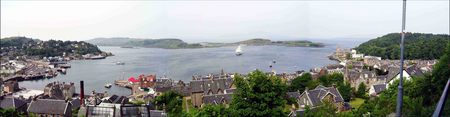 Panorámica de Oban, ciudad portuaria de Escocia